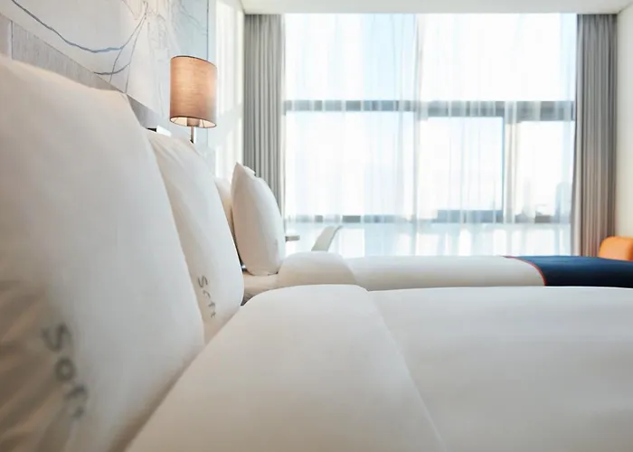 Hotel Express Hongdae By Ihg 4*