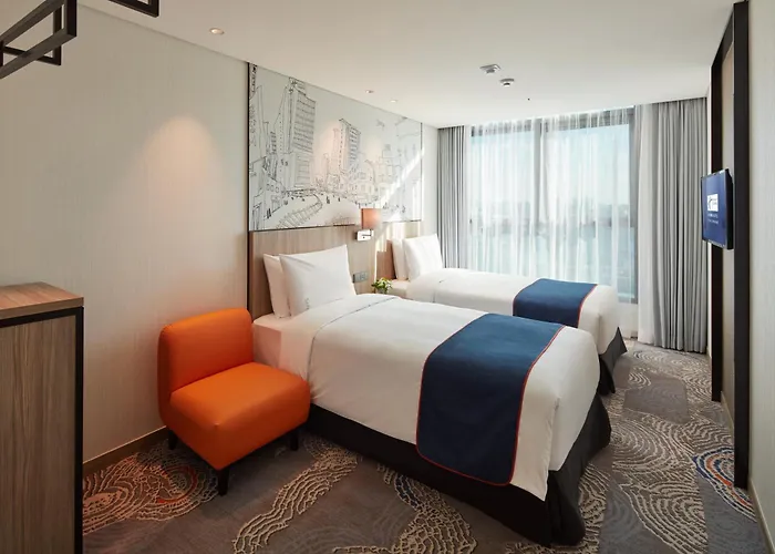 Hotel Express Hongdae By Ihg