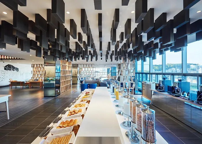 Hotel Express Hongdae By Ihg 4*