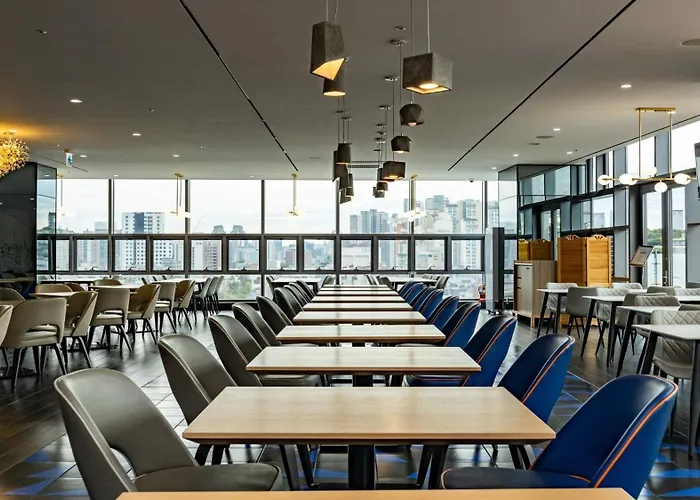 Express Hongdae By Ihg 4*