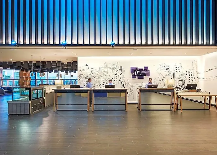 Hotel Express Hongdae By Ihg 4*
